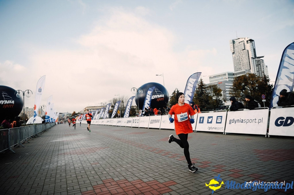 Starty młodzieżowe - Bieg Niepodległości z PKO Bankiem Polskim 2017 (II)