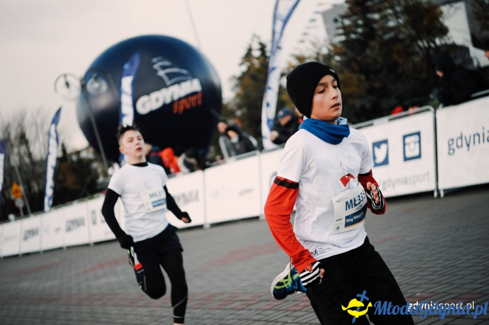 Starty młodzieżowe - Bieg Niepodległości z PKO Bankiem Polskim 2017 (II)