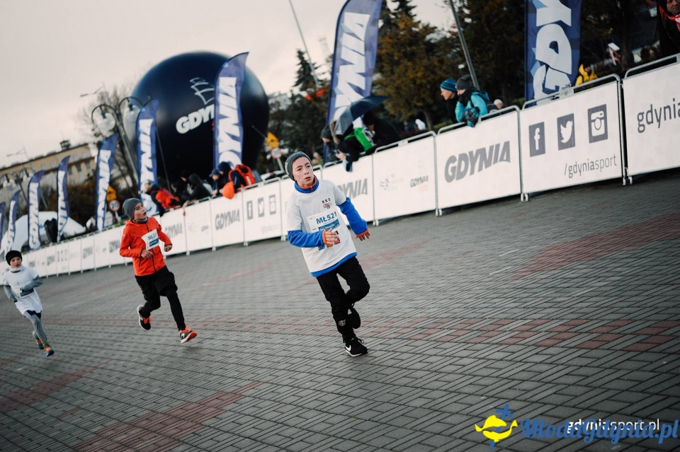 Starty młodzieżowe - Bieg Niepodległości z PKO Bankiem Polskim 2017 (II)