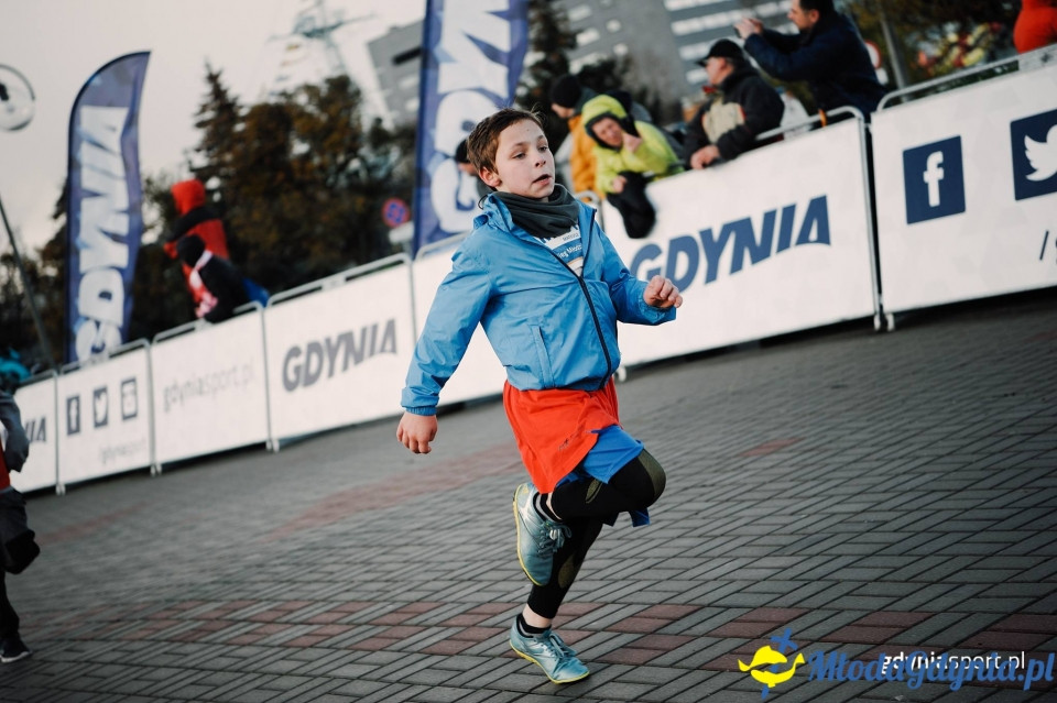 Starty młodzieżowe - Bieg Niepodległości z PKO Bankiem Polskim 2017 (II)