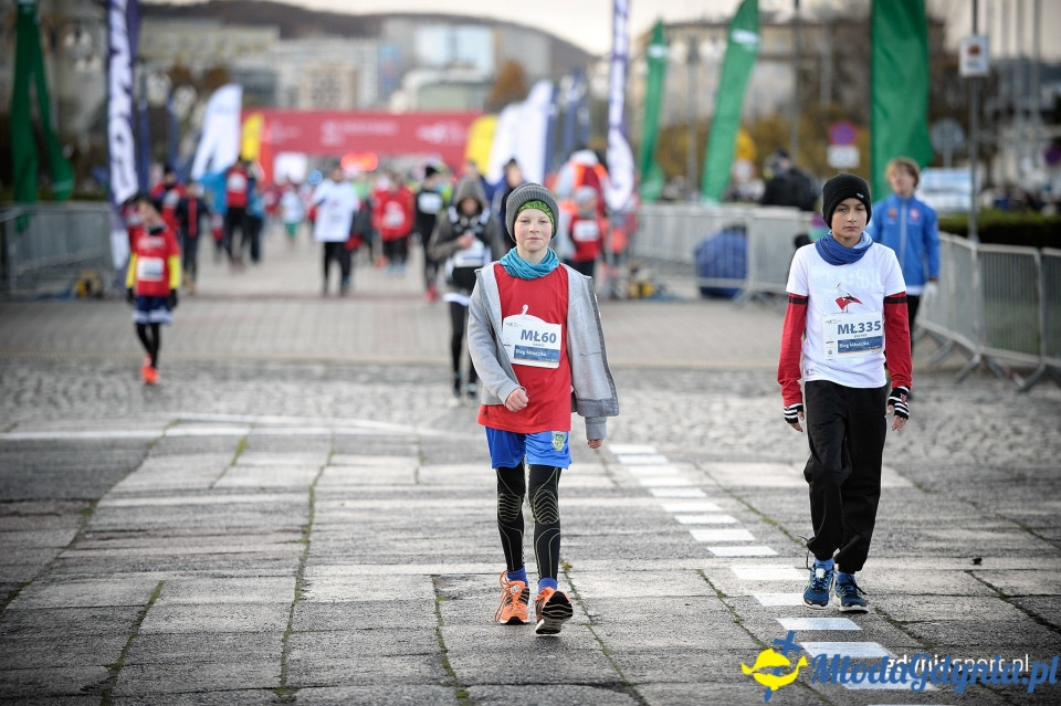 Starty młodzieżowe - Bieg Niepodległości z PKO Bankiem Polskim 2017 (II)