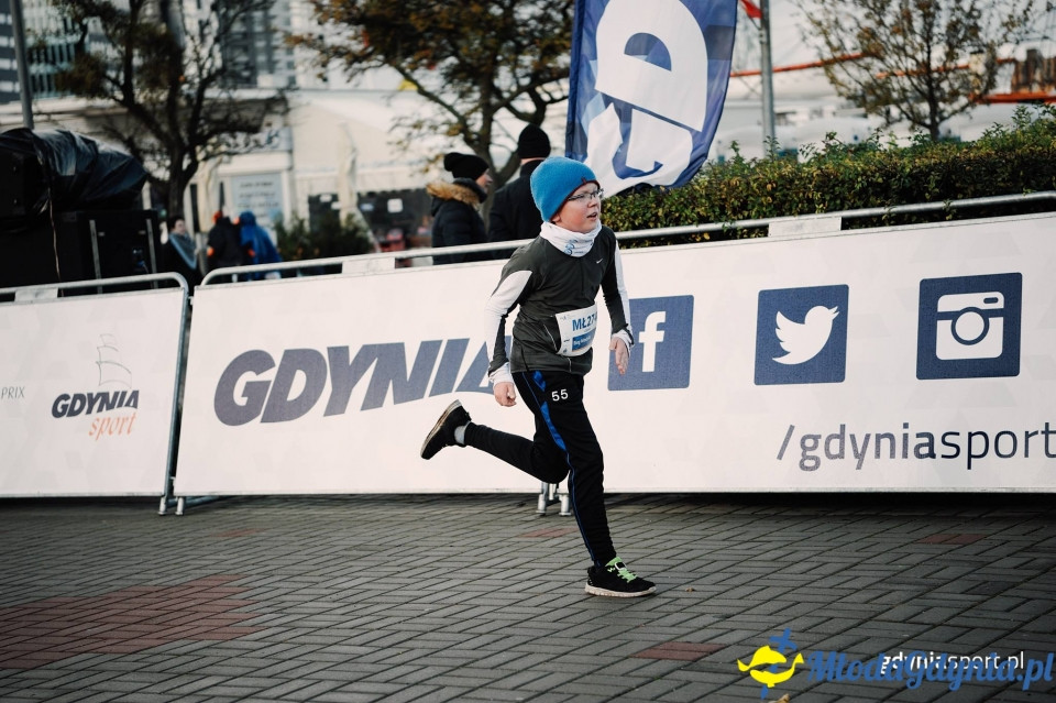 Starty młodzieżowe - Bieg Niepodległości z PKO Bankiem Polskim 2017 (II)