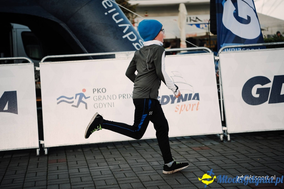 Starty młodzieżowe - Bieg Niepodległości z PKO Bankiem Polskim 2017 (II)