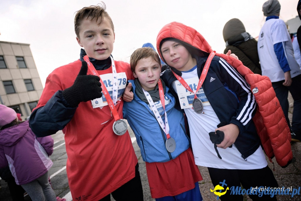 Starty młodzieżowe - Bieg Niepodległości z PKO Bankiem Polskim 2017 (II)