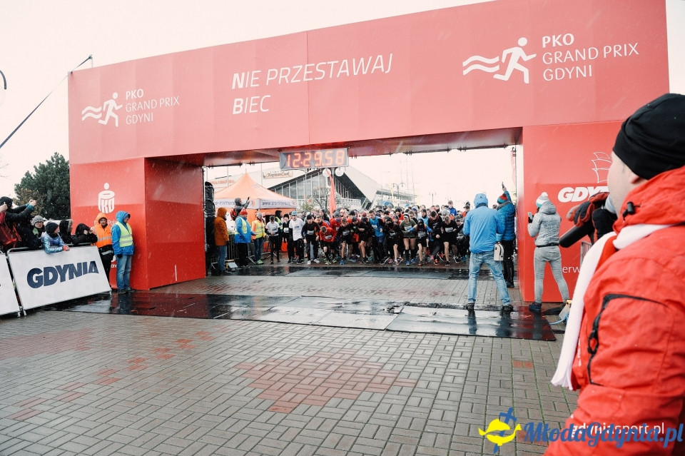 Starty młodzieżowe - Bieg Niepodległości z PKO Bankiem Polskim 2017 (II)