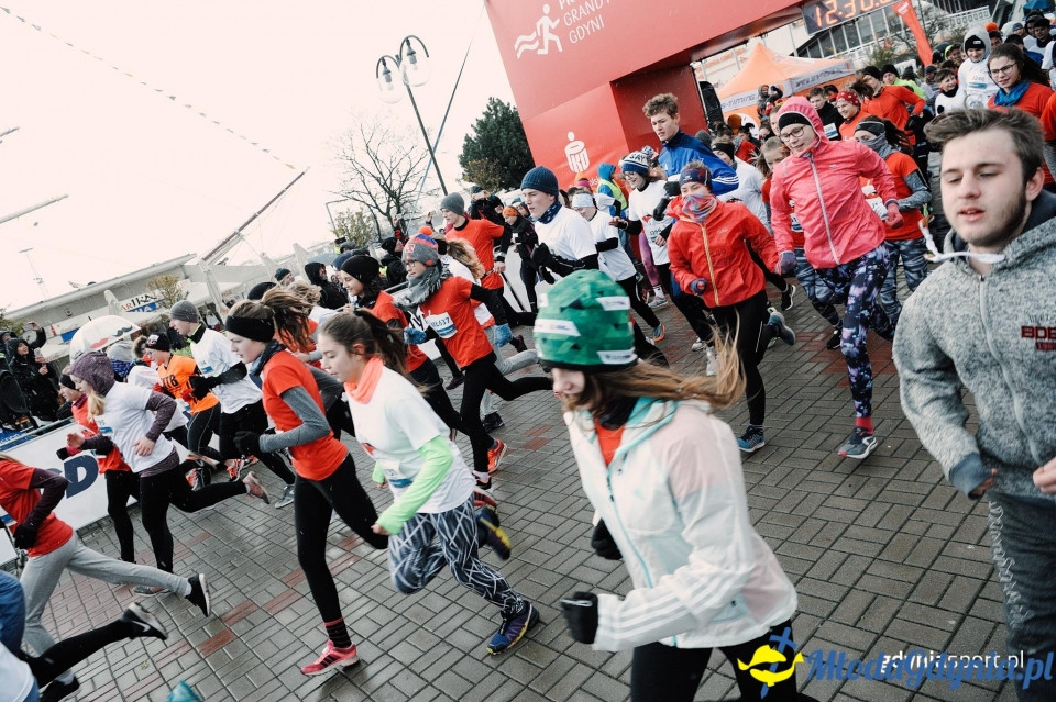 Starty młodzieżowe - Bieg Niepodległości z PKO Bankiem Polskim 2017 (II)