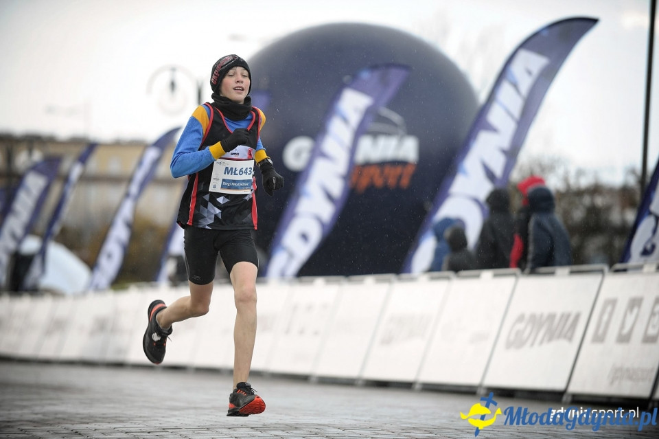 Starty młodzieżowe - Bieg Niepodległości z PKO Bankiem Polskim 2017 (II)