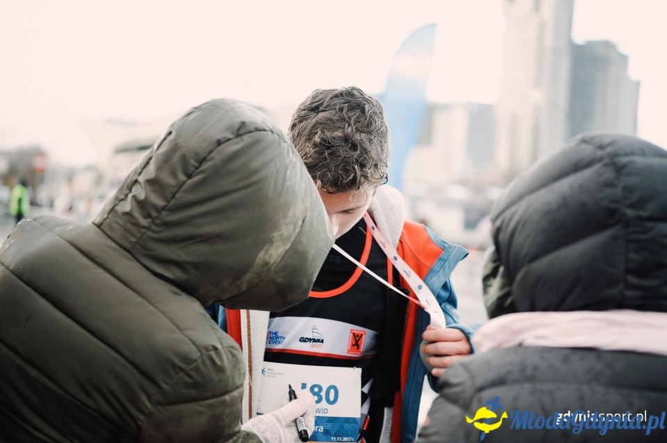 Starty młodzieżowe - Bieg Niepodległości z PKO Bankiem Polskim 2017 (II)