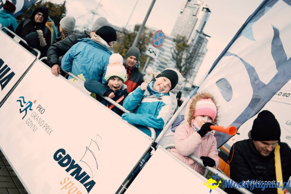 Starty młodzieżowe - Bieg Niepodległości z PKO Bankiem Polskim 2017 (II)