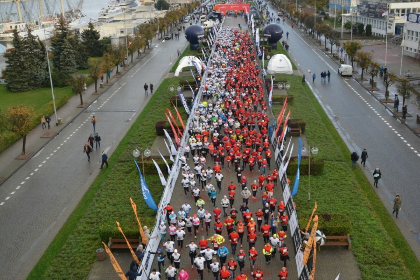 Bieg główny - Bieg Niepodległości z PKO Bankiem Polskim 2017 (I)
