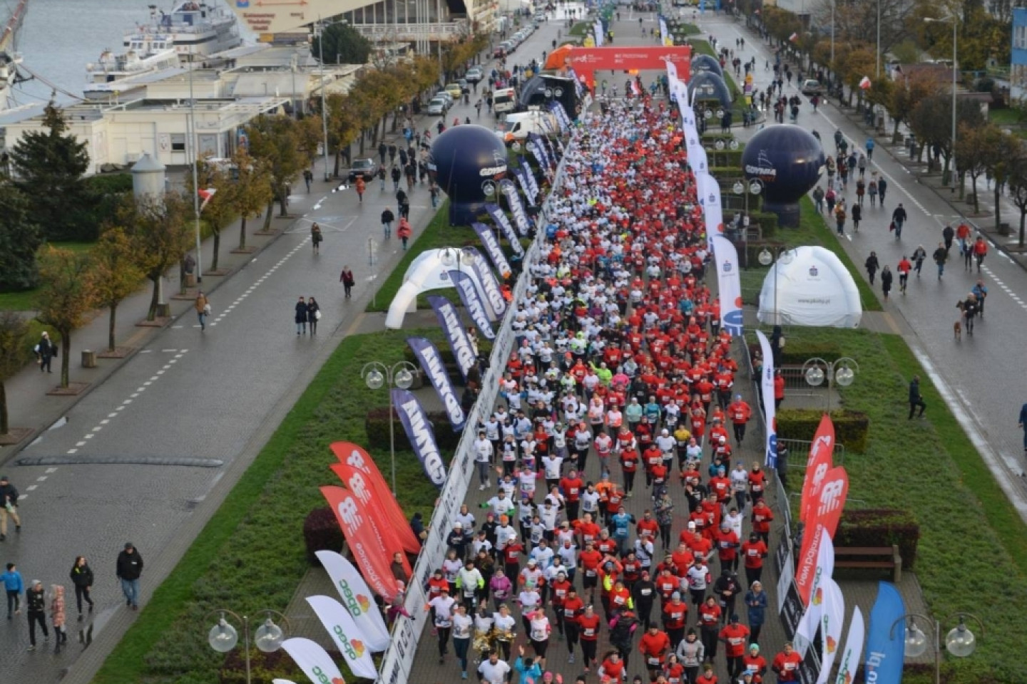 Bieg główny - Bieg Niepodległości z PKO Bankiem Polskim 2017 (I)
