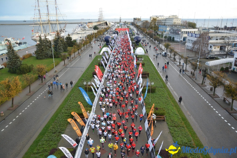 Bieg główny - Bieg Niepodległości z PKO Bankiem Polskim 2017 (I)