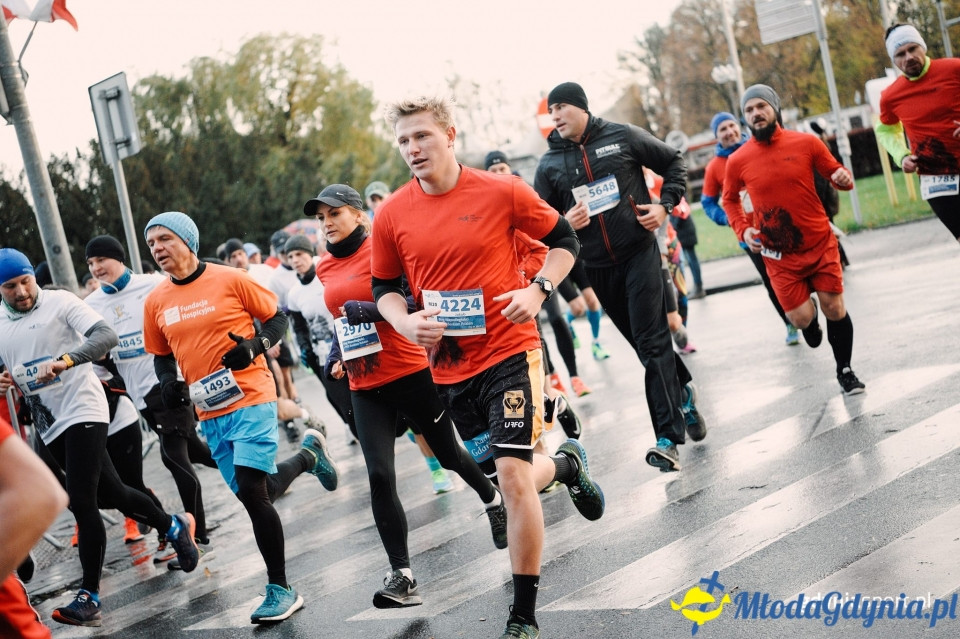 Bieg główny - Bieg Niepodległości z PKO Bankiem Polskim 2017 (I)