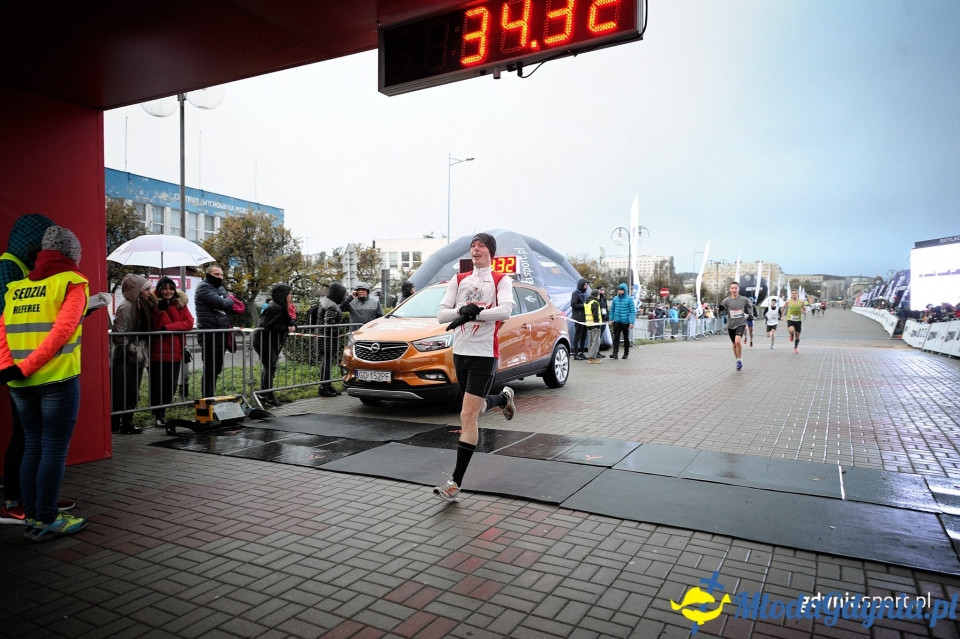 Bieg główny - Bieg Niepodległości z PKO Bankiem Polskim 2017 (II)