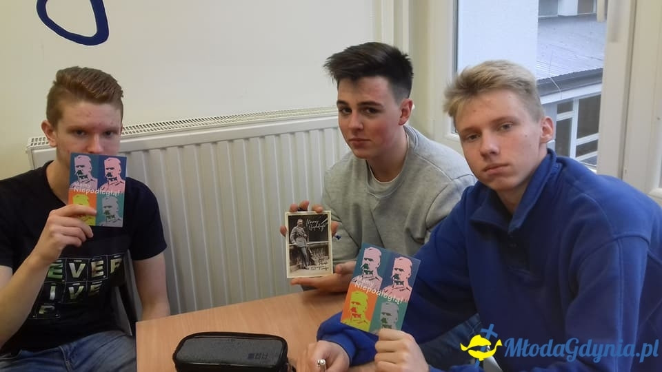 IX LO przygotowuje się do Dnia Niepodległości 2017