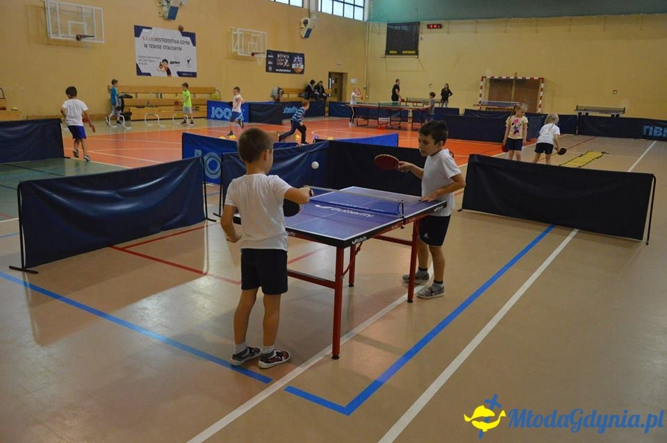 SP 28 - trening tenisa stołowek - I klasa