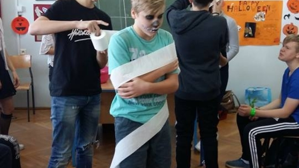G 10 - Halloweenowe wesołe warsztaty klas gimnazjalnych 2017