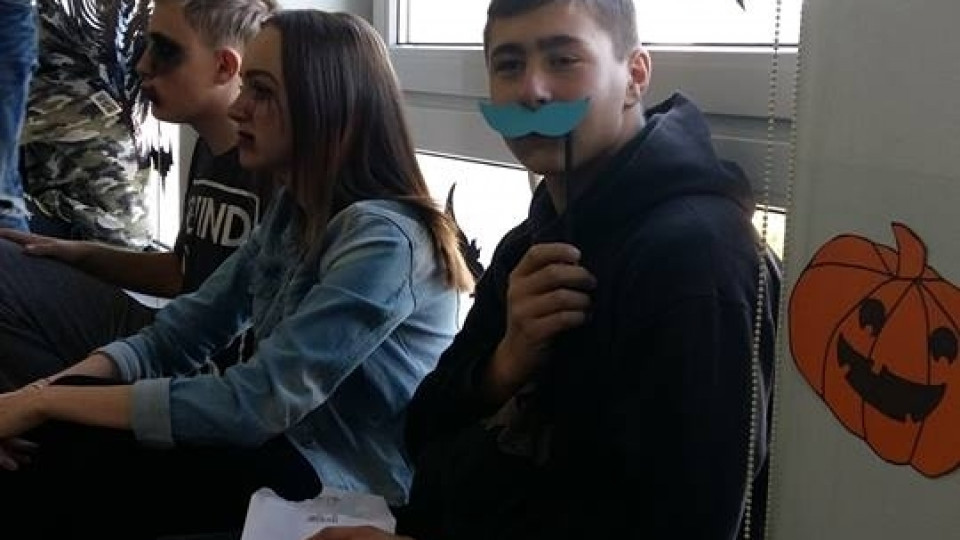 G 10 - Halloweenowe wesołe warsztaty klas gimnazjalnych 2017