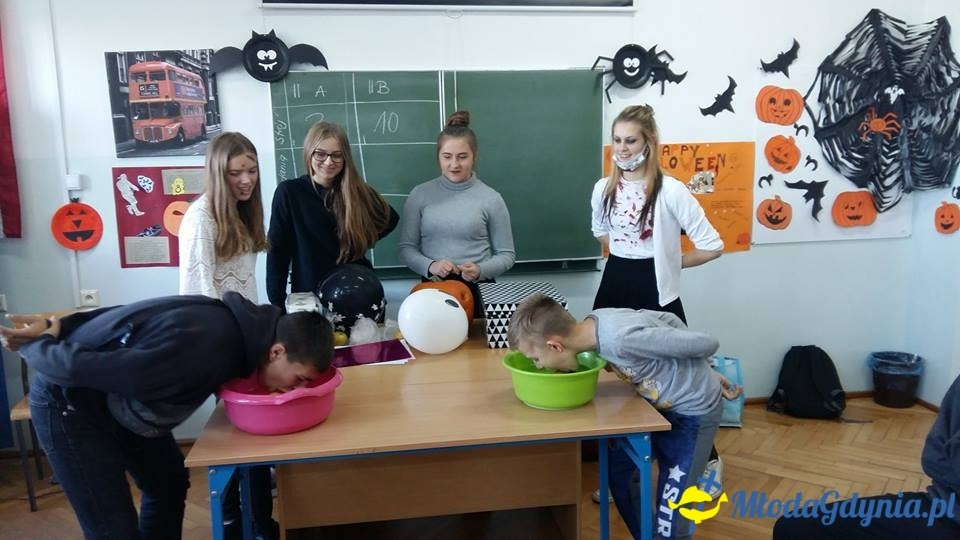 G 10 - Halloweenowe wesołe warsztaty klas gimnazjalnych 2017