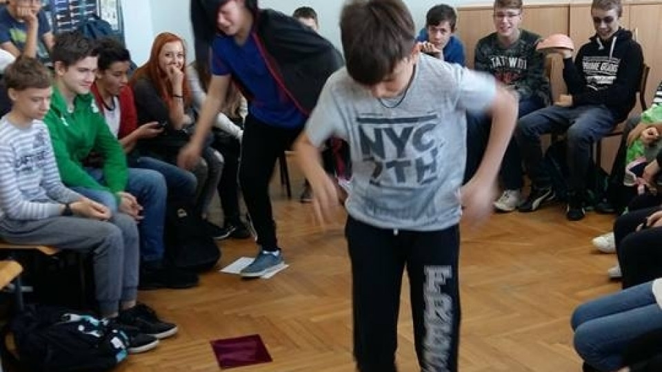 G 10 - Halloweenowe wesołe warsztaty klas gimnazjalnych 2017