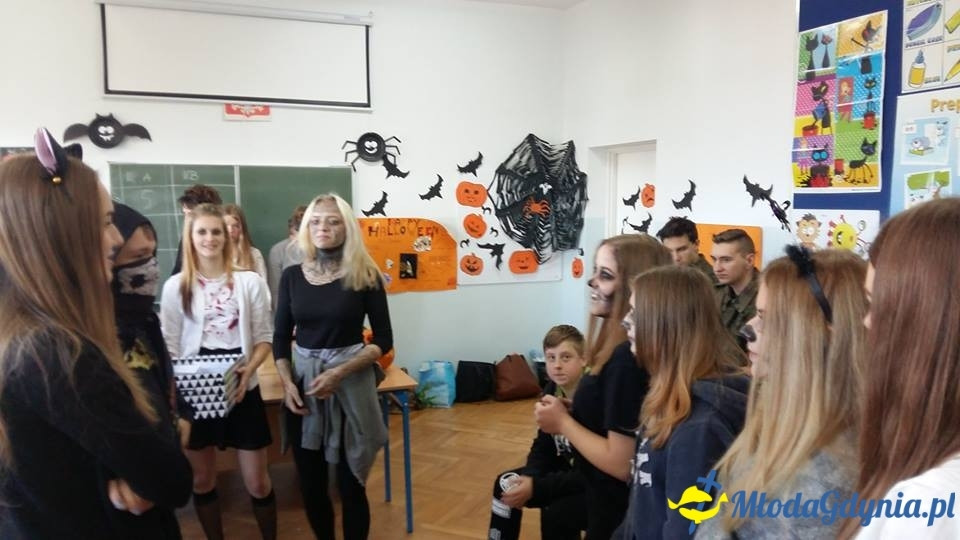 G 10 - Halloweenowe wesołe warsztaty klas gimnazjalnych 2017