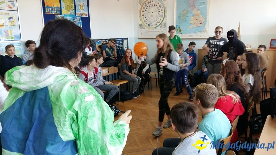 G 10 - Halloweenowe wesołe warsztaty klas gimnazjalnych 2017
