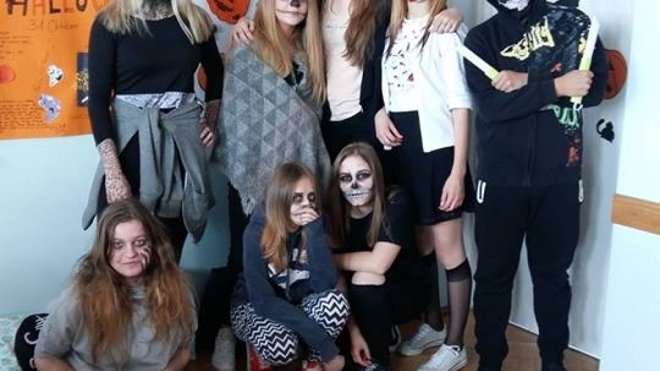 G 10 - Halloweenowe wesołe warsztaty klas gimnazjalnych 2017
