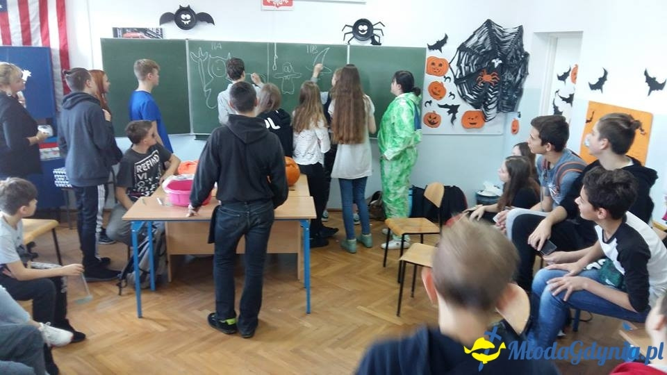 G 10 - Halloweenowe wesołe warsztaty klas gimnazjalnych 2017