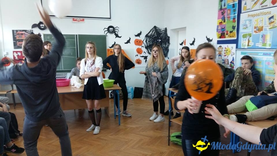 G 10 - Halloweenowe wesołe warsztaty klas gimnazjalnych 2017