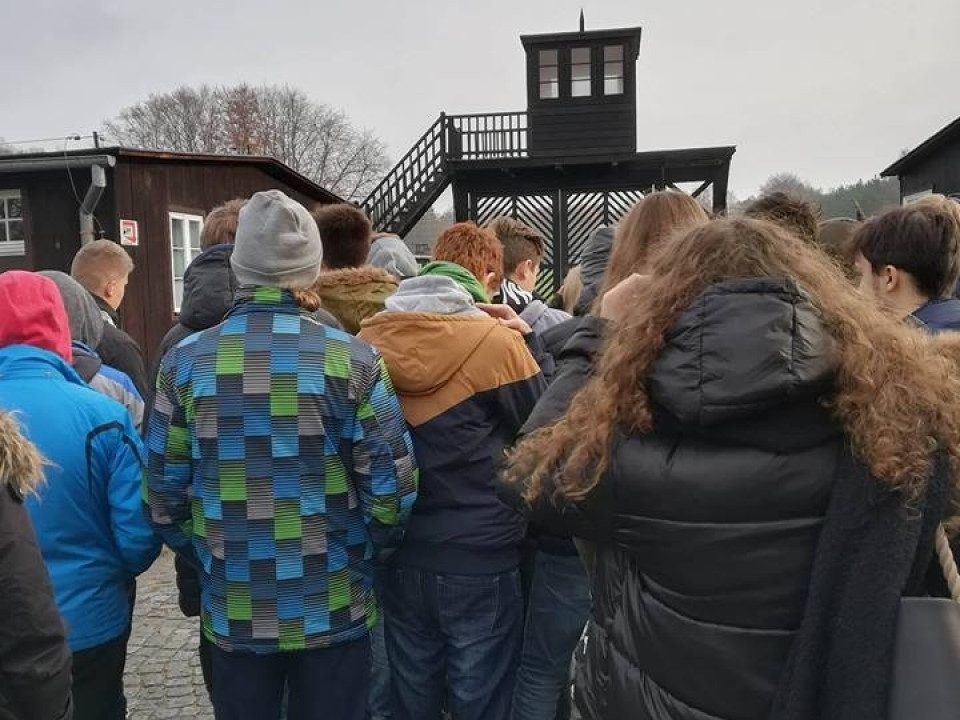 SP 44 - G 17 -  III B i III E - wycieczka do obozu koncentracyjnego Stutthof oraz na Westerplatte