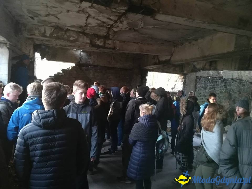 SP 44 - G 17 -  III B i III E - wycieczka do obozu koncentracyjnego Stutthof oraz na Westerplatte