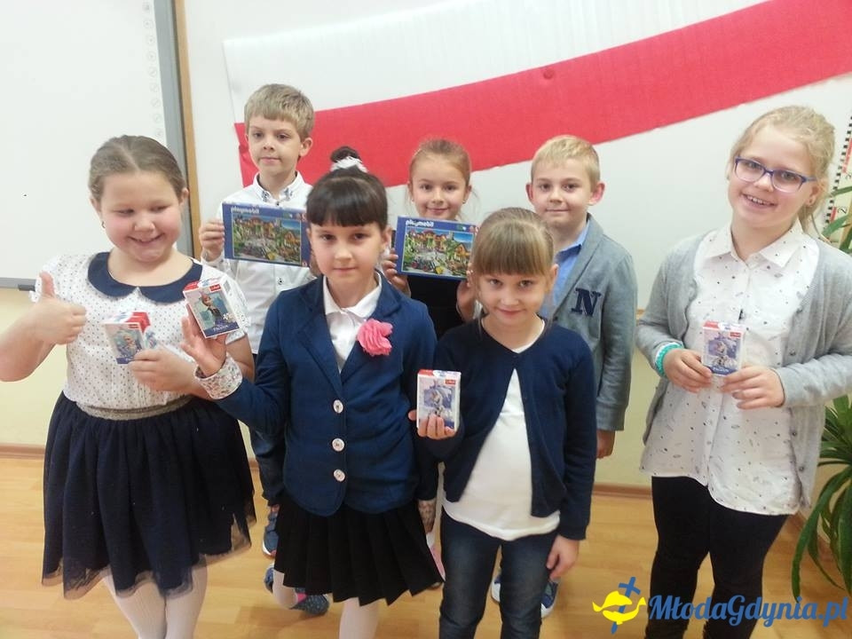 SP 43 - Konkurs Poezji Patriotycznej dla uczniów grup 0 i klas I - III 2017