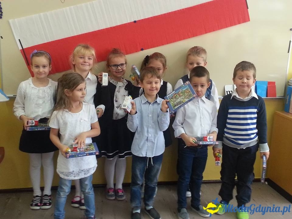 SP 43 - Konkurs Poezji Patriotycznej dla uczniów grup 0 i klas I - III 2017