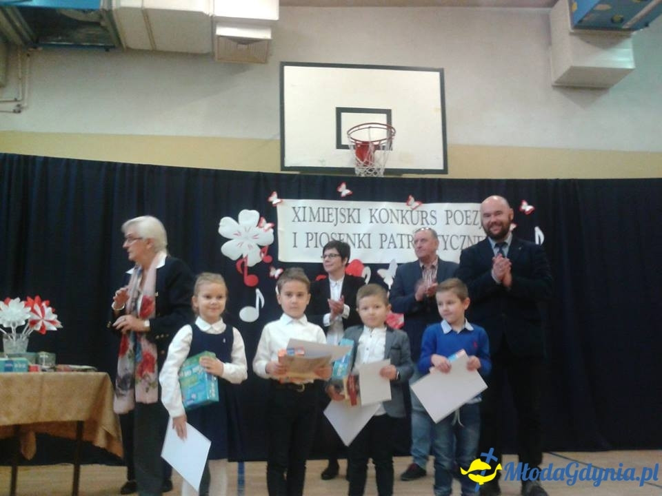 SP 28 i SP 43 w XI Miejskim Konkursie Poezji i Piosenki Patriotycznej