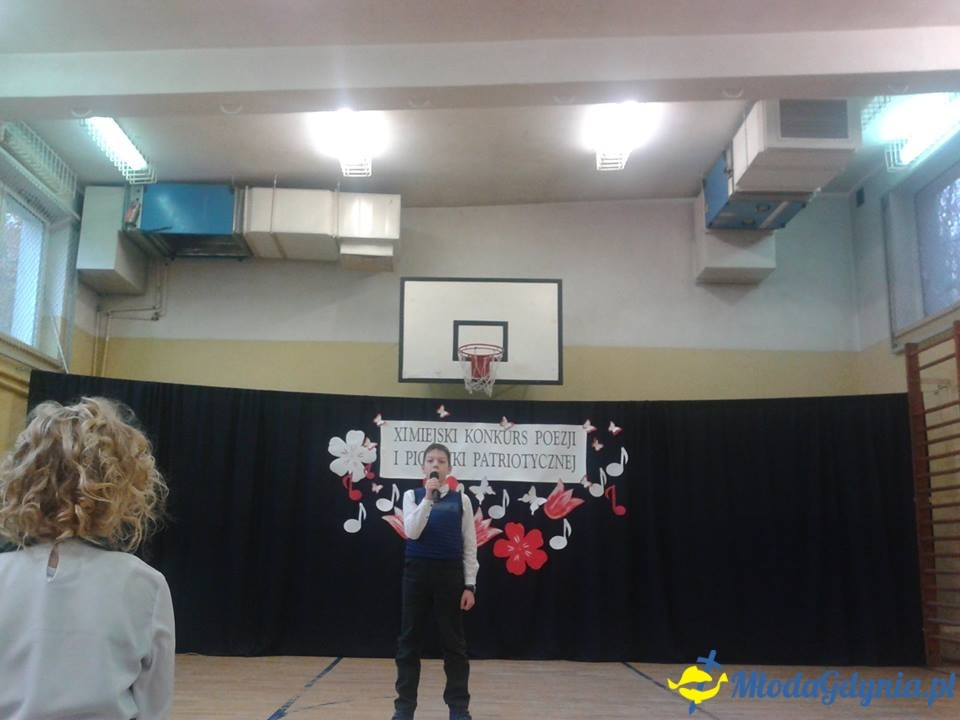 SP 28 i SP 43 w XI Miejskim Konkursie Poezji i Piosenki Patriotycznej