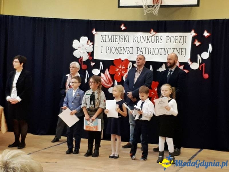 SP 28 i SP 43 w XI Miejskim Konkursie Poezji i Piosenki Patriotycznej