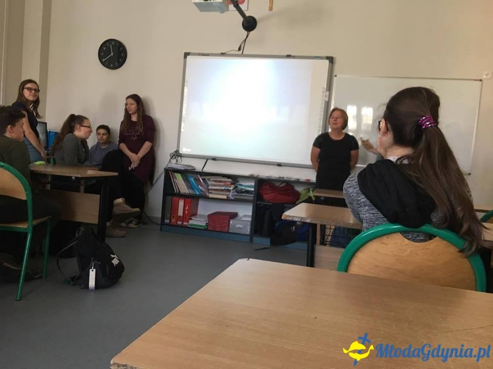 SP 43 - G 16 - w ŚWIATOWYM TYGODNIU PRZEDSIĘBIORCZOŚCI 2017 W GDYŃSKIM EKONOMIKU