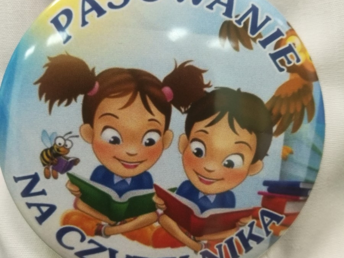 ZSJ - Klasa Ia - pasowanie na czytelnika 10.11.2017