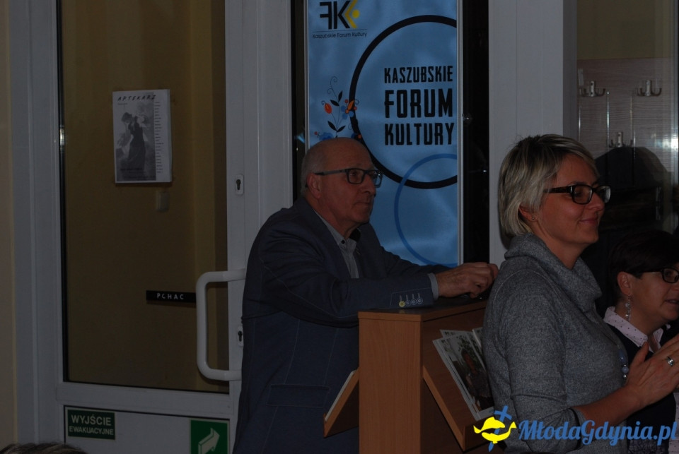Wieczór poezji - Sonety Kaszubskie w KFK z udziałem uczniów Szkoły Muzycznej i SP 6