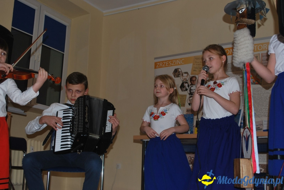 Wieczór poezji - Sonety Kaszubskie w KFK z udziałem uczniów Szkoły Muzycznej i SP 6
