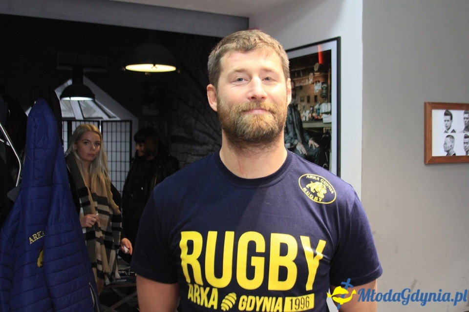 Rugby Gdynia - Movemberowe strzyżenie wąsów 2017
