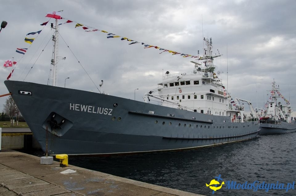 35. rocznica podniesienia bandery na okrętach Dywizjonu Zabezpieczenia Hydrograficznego