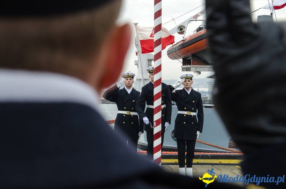 35. rocznica podniesienia bandery na okrętach Dywizjonu Zabezpieczenia Hydrograficznego