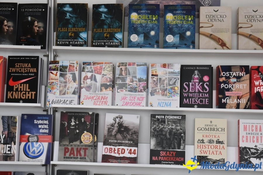 7 Nadmorski Plener Czytelniczy