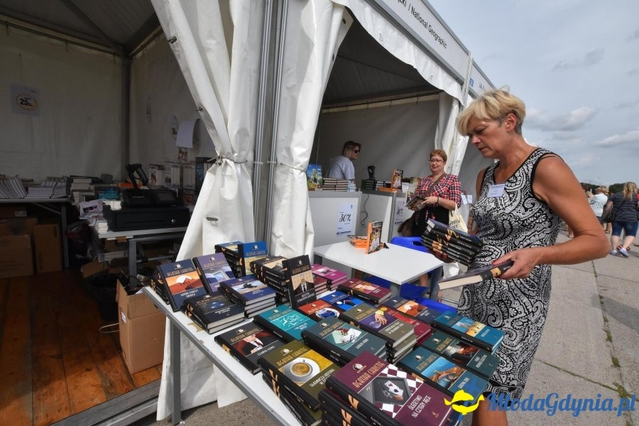 7 Nadmorski Plener Czytelniczy