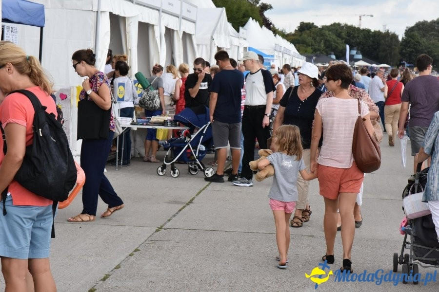 7 Nadmorski Plener Czytelniczy