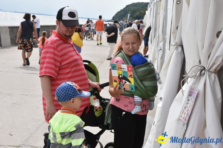 7 Nadmorski Plener Czytelniczy