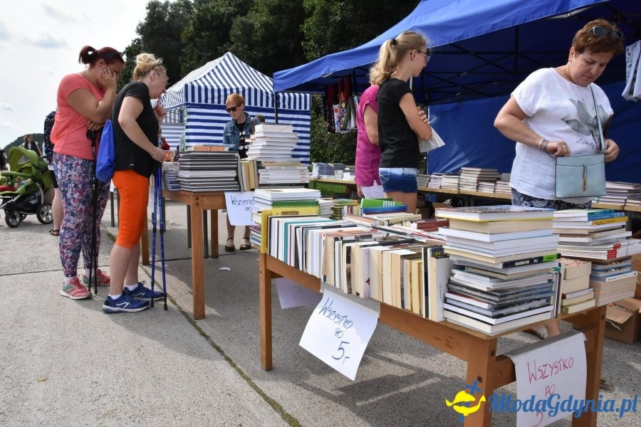 7 Nadmorski Plener Czytelniczy