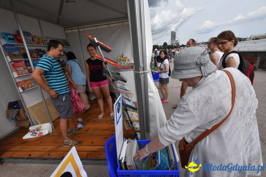 7 Nadmorski Plener Czytelniczy