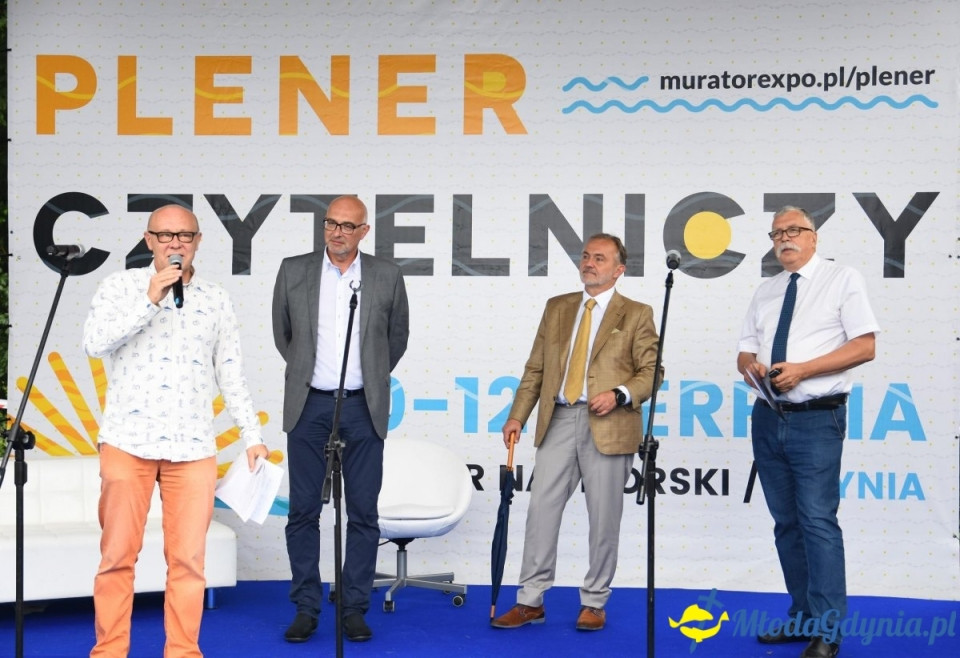 7 Nadmorski Plener Czytelniczy